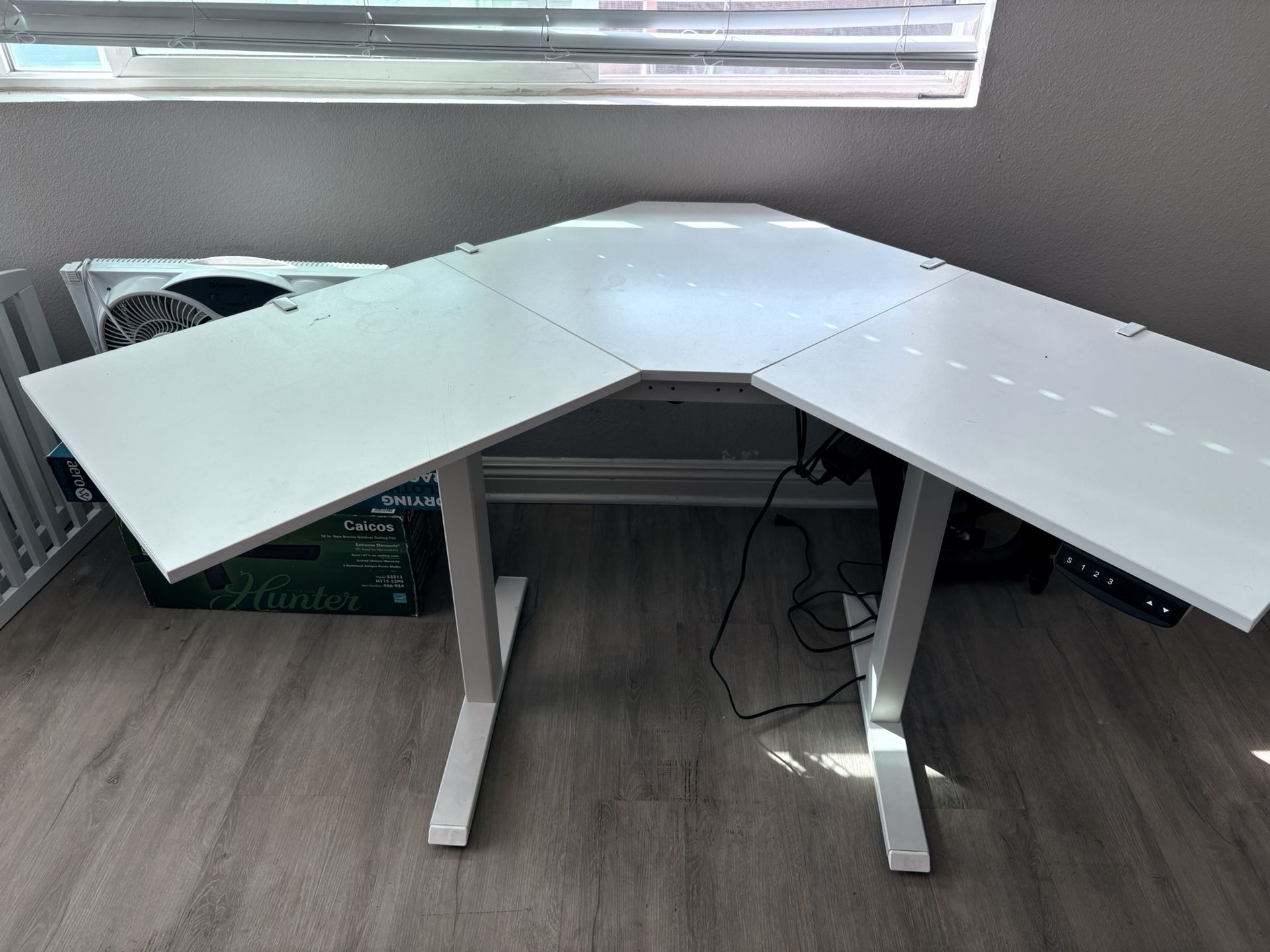 Electric Corner Standing Desk