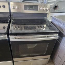 GE Electric Stove 