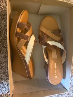 Naturalizer Sandals Size 8 Brand New