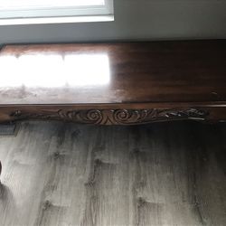 Furniture Coffee Tables  (3) Sofas (3)chairs (2) Very Good Condition  Moving Sale Have To Leave Before End If Augest