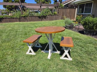 Kitchen/café small table