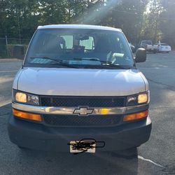 2017 Chevrolet Express 2500