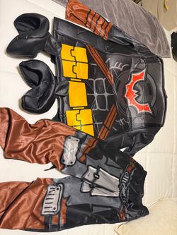 Batman Roblox costume size 10