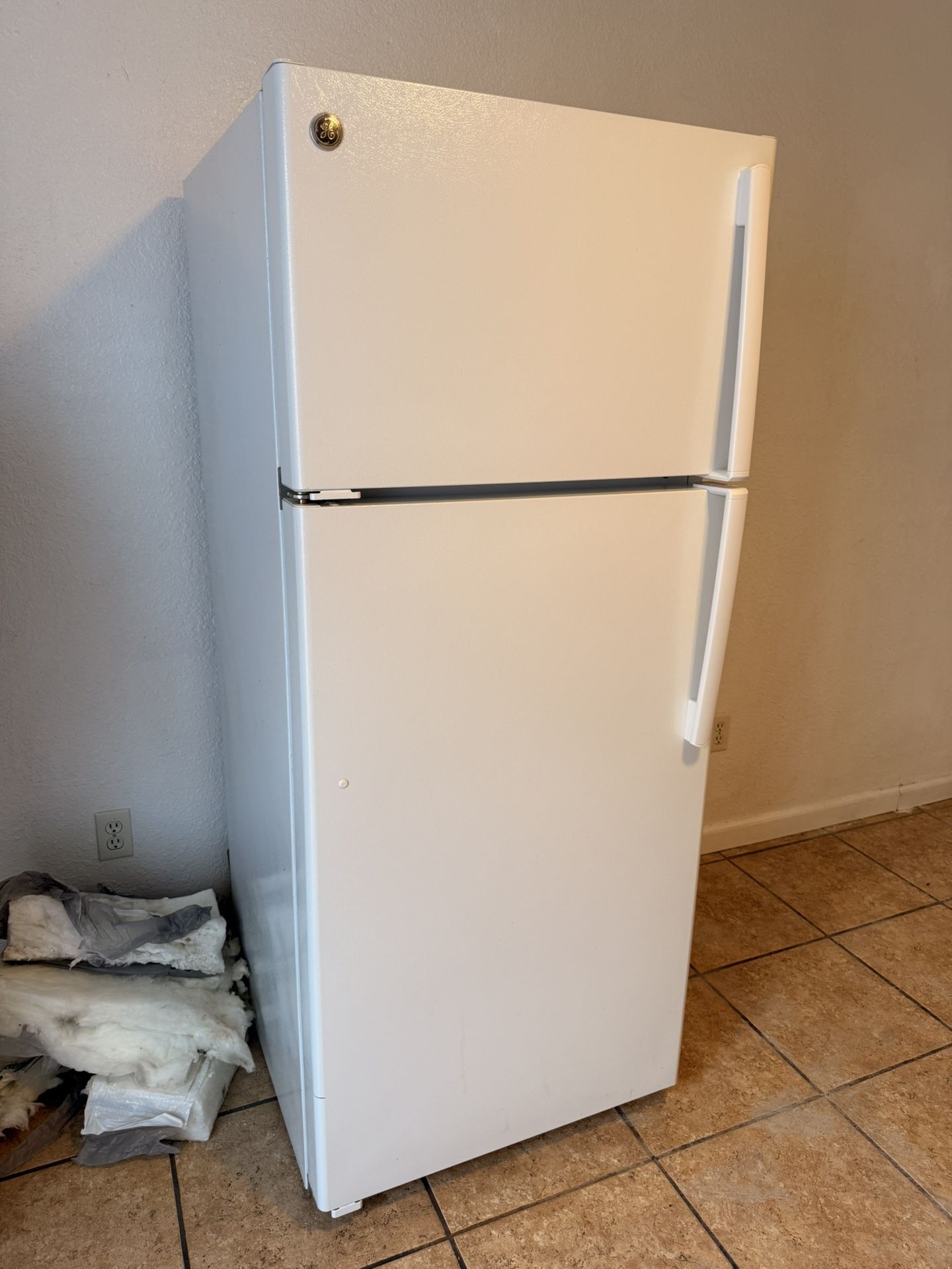 GE Fridge