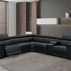 Power Reclining Sectional 