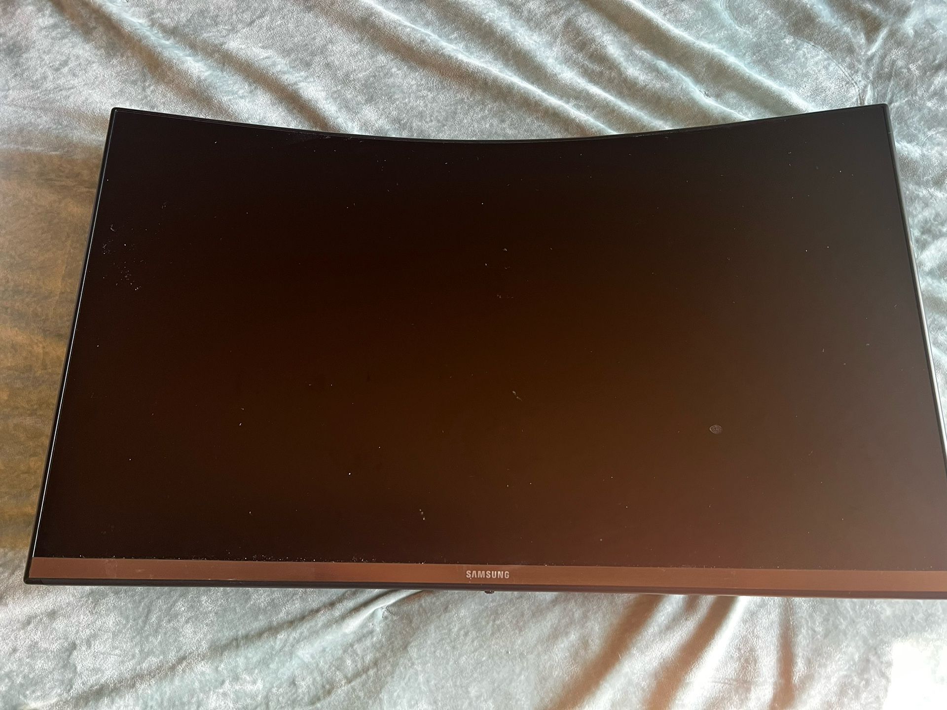 Samsung 27 In Curved Monitor 