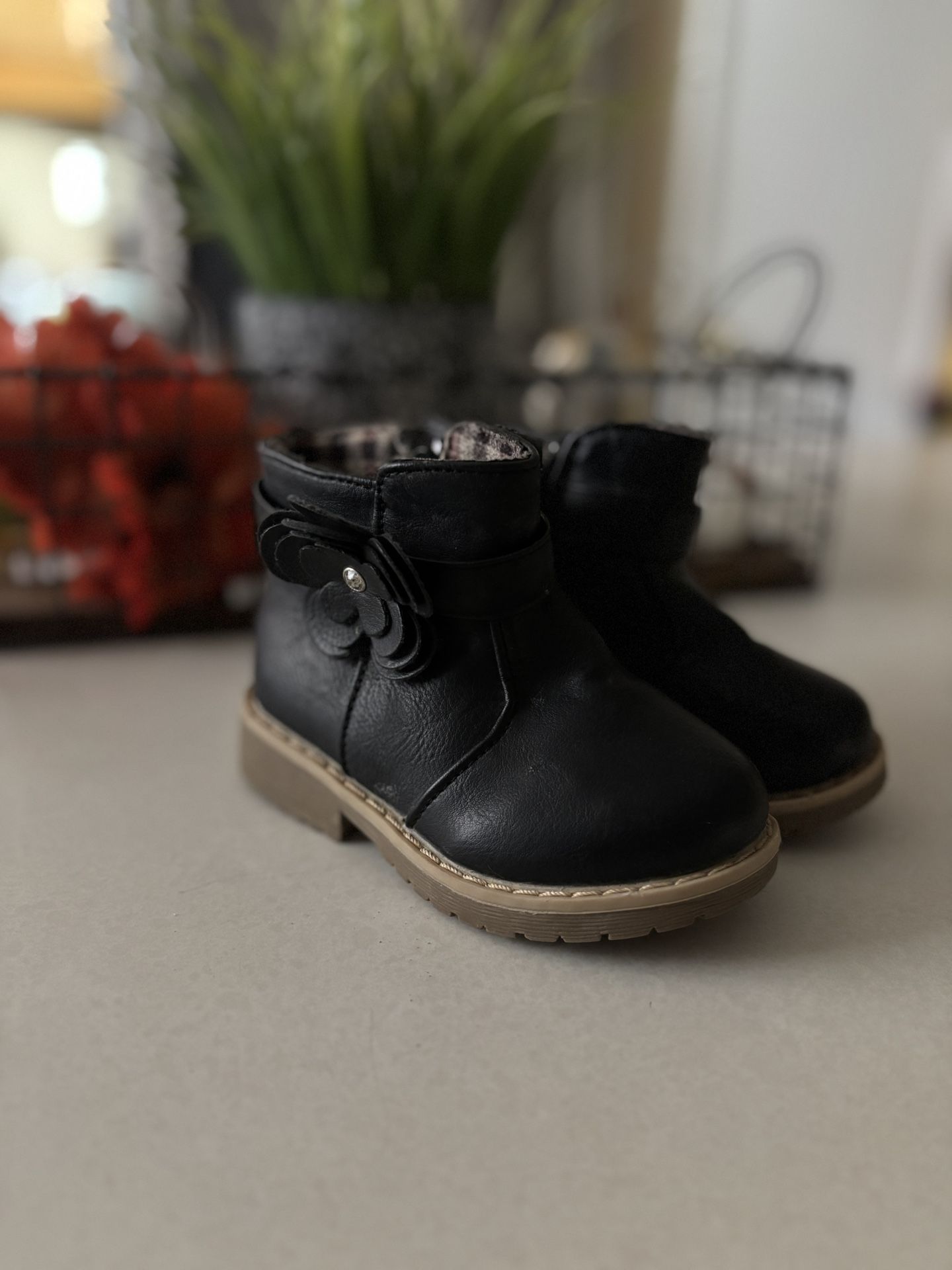 Toddler Girls Boots, Size 5