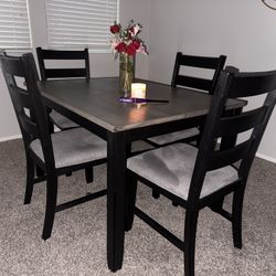 Dining Set (Chairs Included)