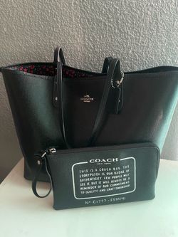 COACH Tote 👜
