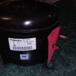 NEW IN BOX - ORIGINAL WHIRLPOOL REFRIDGERATOR COMPRESSOR  WITH PARRS