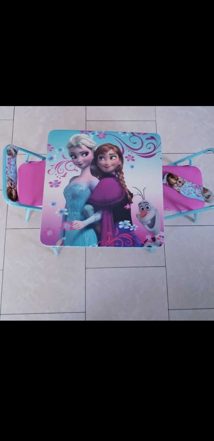 Disney's frozen elsa & Anna kids foldable table & Chairs