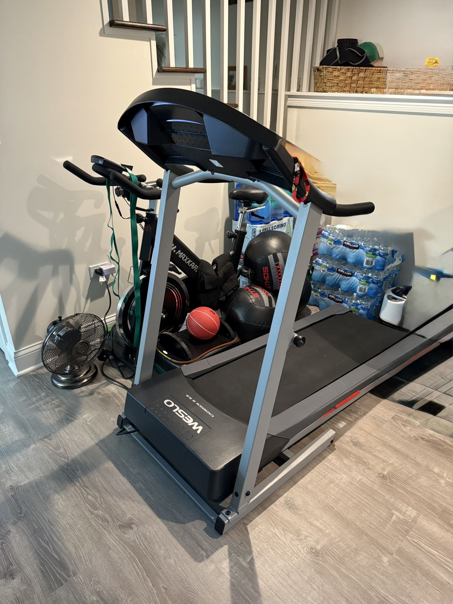 SPACE SAVER FOLDING TREADMILL IN EXCELLENT CLEAN CONDITION. NO SMOKING,NO PETS HOME.GREAT FOR ANY HOME GYM. $250.00 OR BEST OFFER.