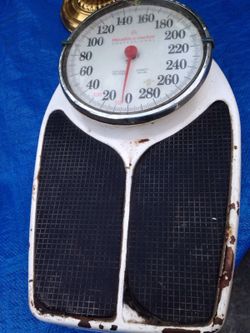 Antique scale