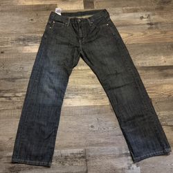 Size 30 / 30 Levi Strauss Denim Jeans 569