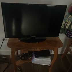 Samsung 24” TV