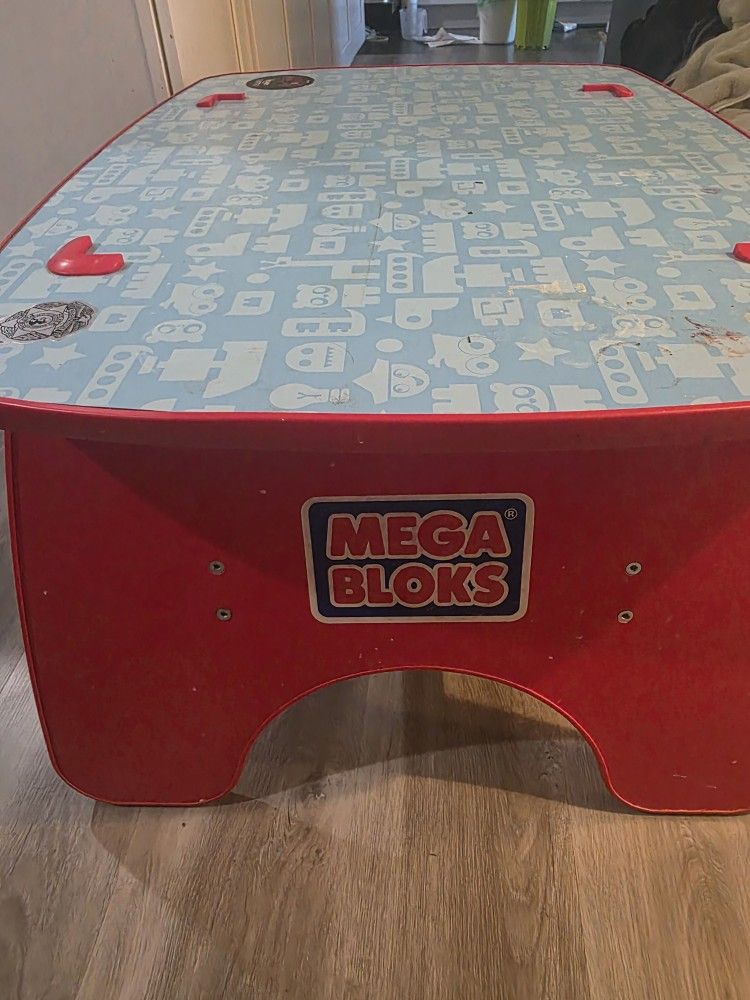 Mega Bloks Kids Play Table