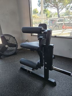 Leg extension & leg curl machine titan