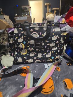 Use Pusheen Loungfly Crossbody Bag