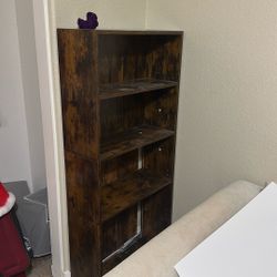 Bookshelve