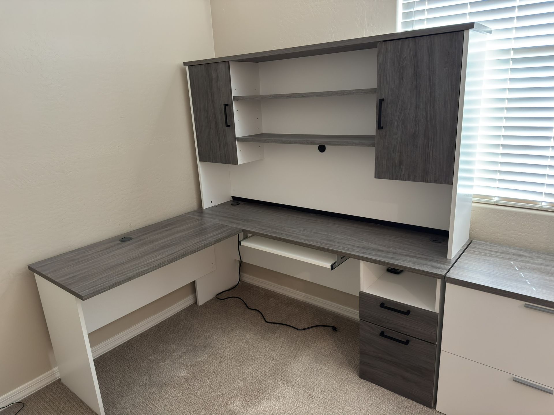 Matching Desk and File Cabinet White And Gray