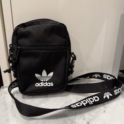 Adidas Original Crossbody Bag Never Used Black Authentic