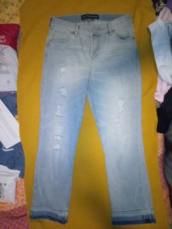 Express Bell Crop Light Wash Jeans Size 2 R
