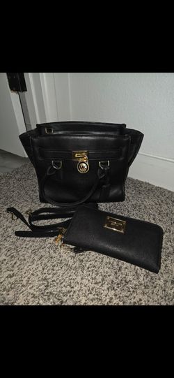 Michael Kors Black Handbag and Wallet Set