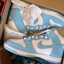 NIKE DUNK HIGH UNC BLUE 9.5