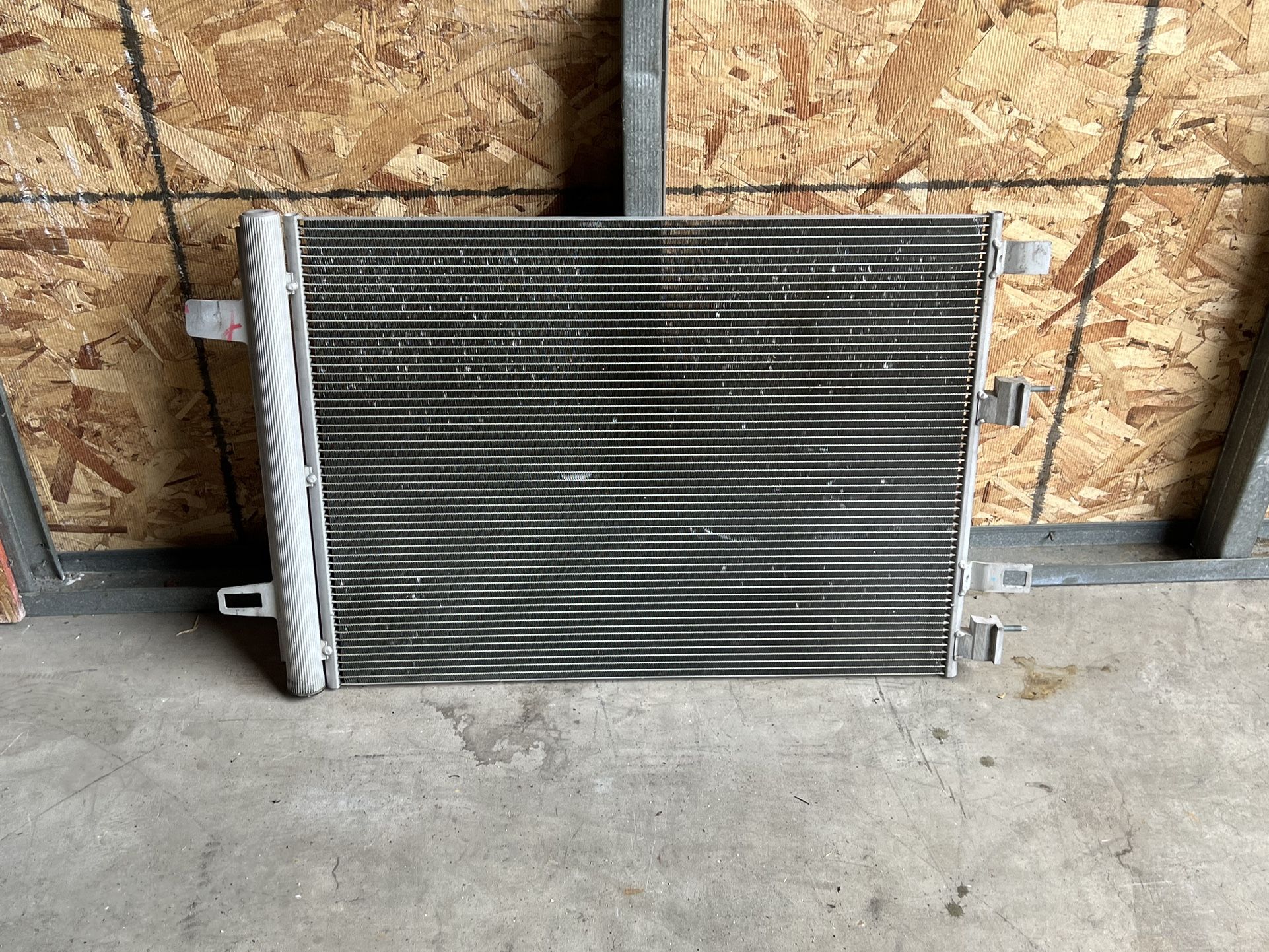 2019-2023 W118 W117 CLA250 MERCEDES BENZ A/C CONDENSER OEM