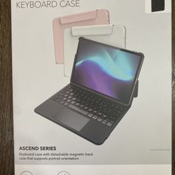 ESR Ascend Series Keyboard Case For iPad Pro 11 2024 M4 Used Black With Charger