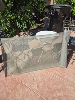 Retractable Mesh Fence