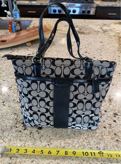 *COACH* Canvas/Leather Purse/Tote - Nice!