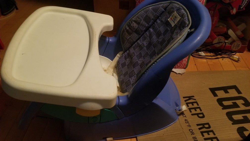 Baby's 1st Yrs Booster Seat 5 Adjustable Settings..