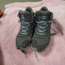 Merrell Waterproof Hiking Boots, Sz 8 Womens
