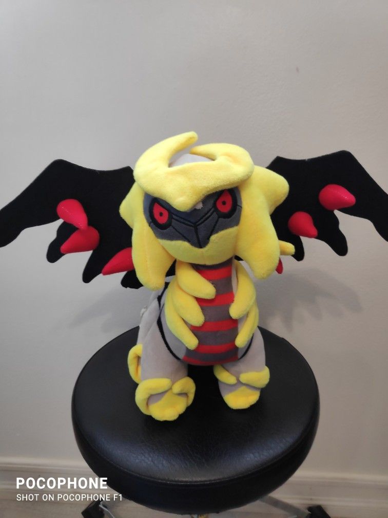 Giratina Nintendo Pokemon Plushy
