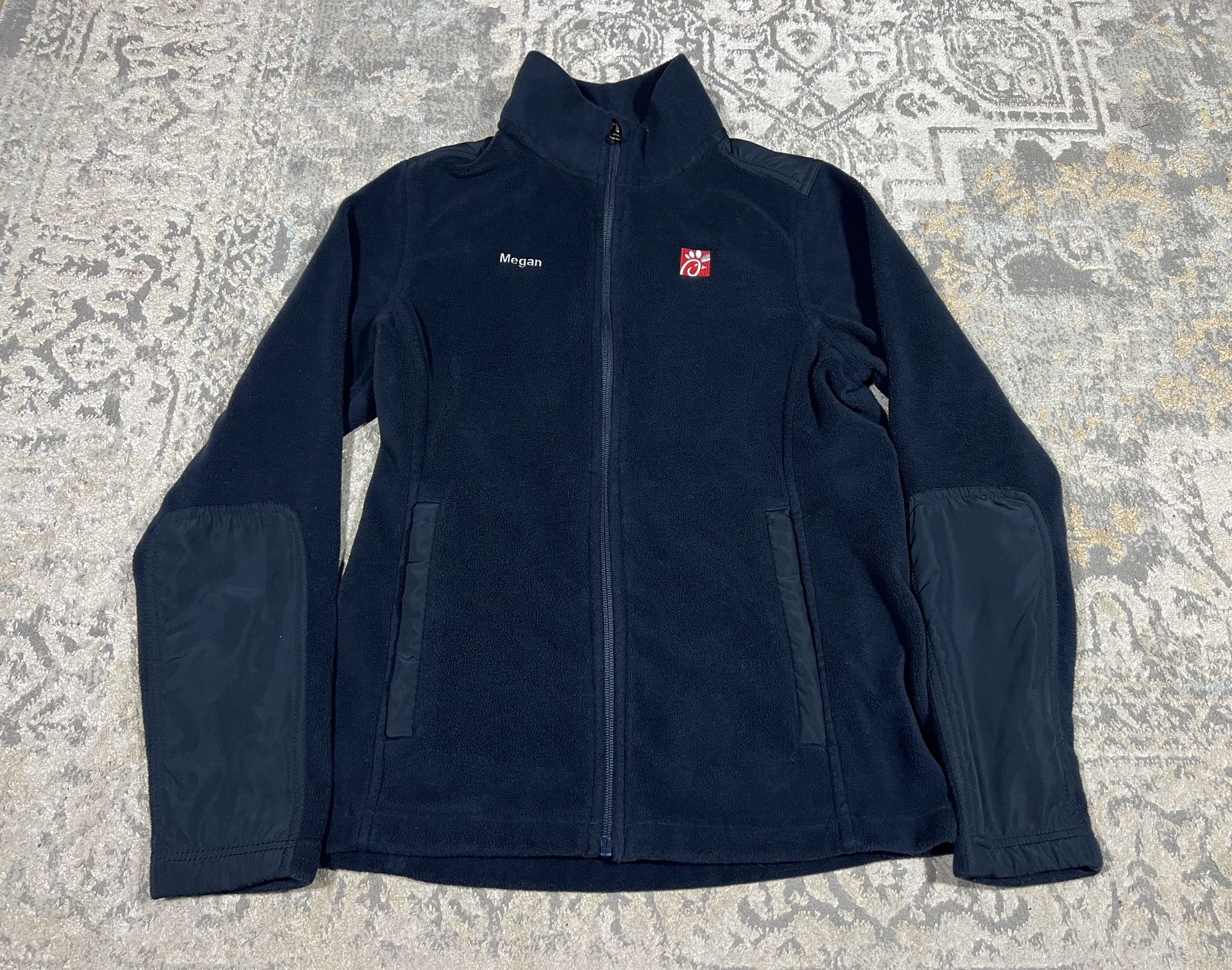 Chick-Fil-A Employee Jacket Women’s Sz S Navy Fleece Full-Zip Oobe Megan