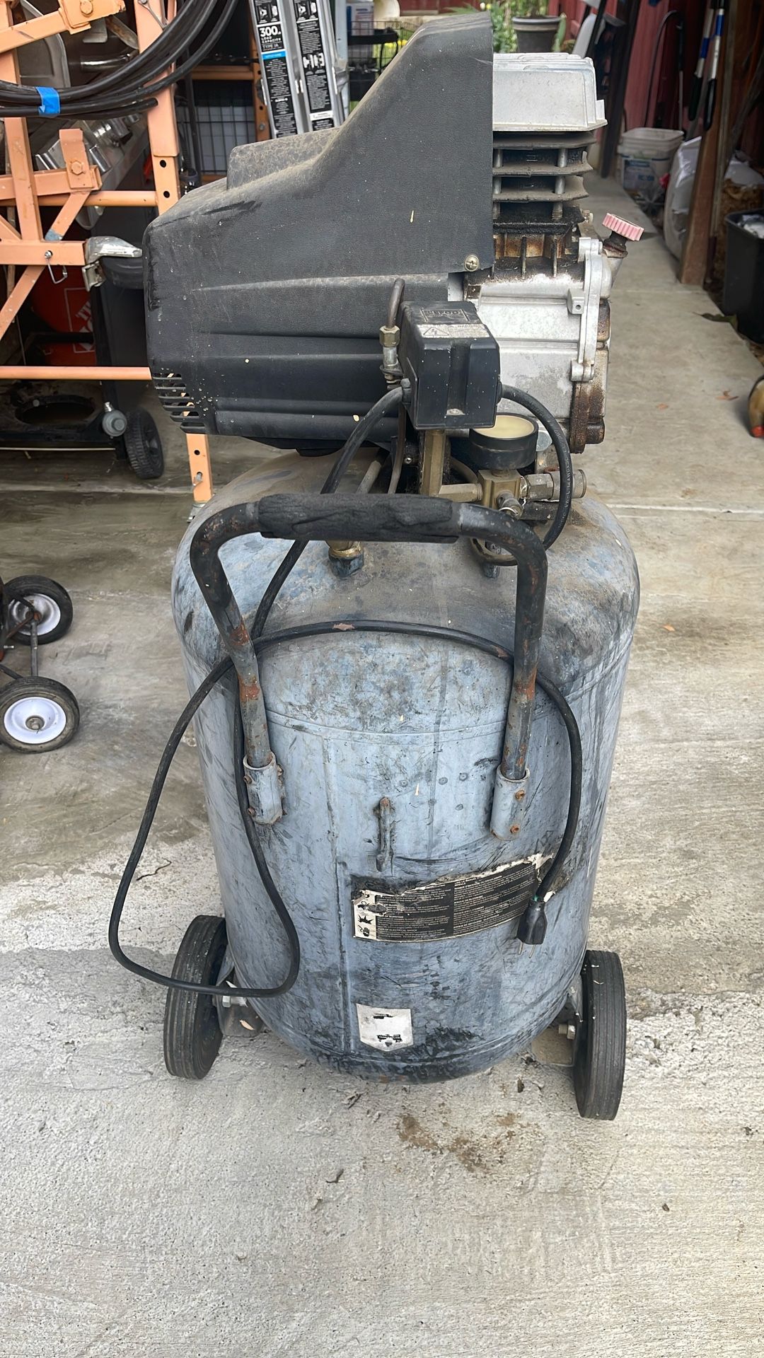 Air Compressor 