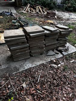 Concrete Blocks, Bricks & Patio Pavers — MUST GO TODAY!