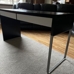 IKEA MICKE desk 