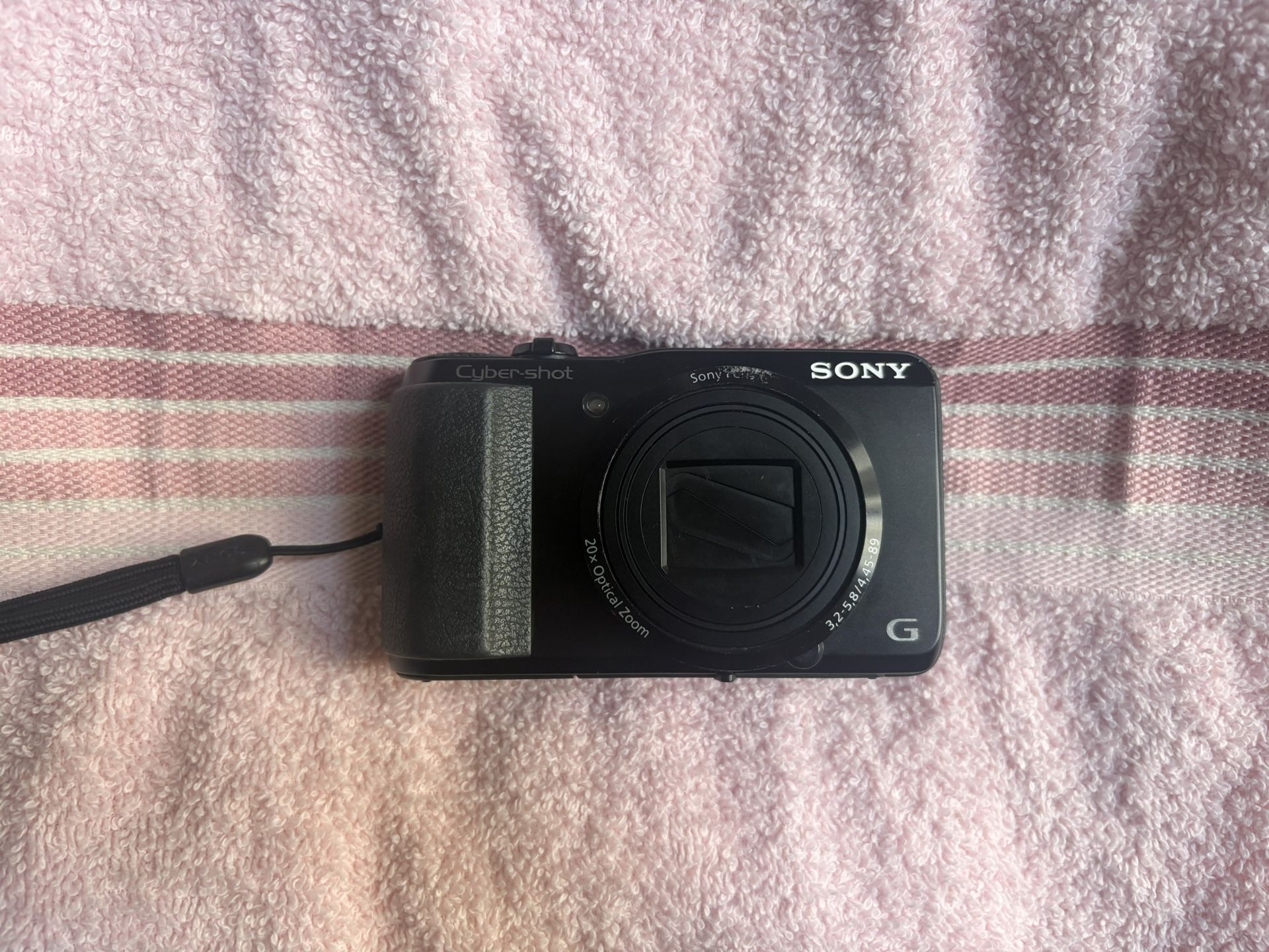 Sony Cyber-shot DSC-HX30V