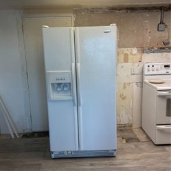 Whirlpool Refrigerator 