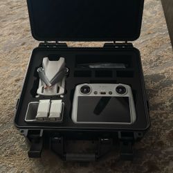 DJI Mini 3 Pro Fly More Combo