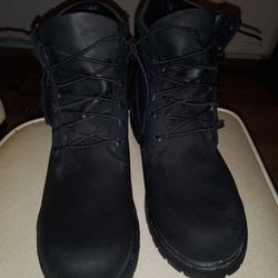 Hurry Hurry For The Low Nice Great Condition Timberlands 