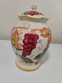 Cookie jar