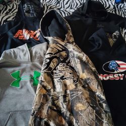 Lot Of  11 Pieces Boys Hoodies And Long Sleeve  T-shirts