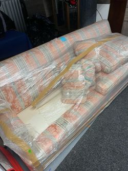 Vintage / antique 20th century couch. Great condition