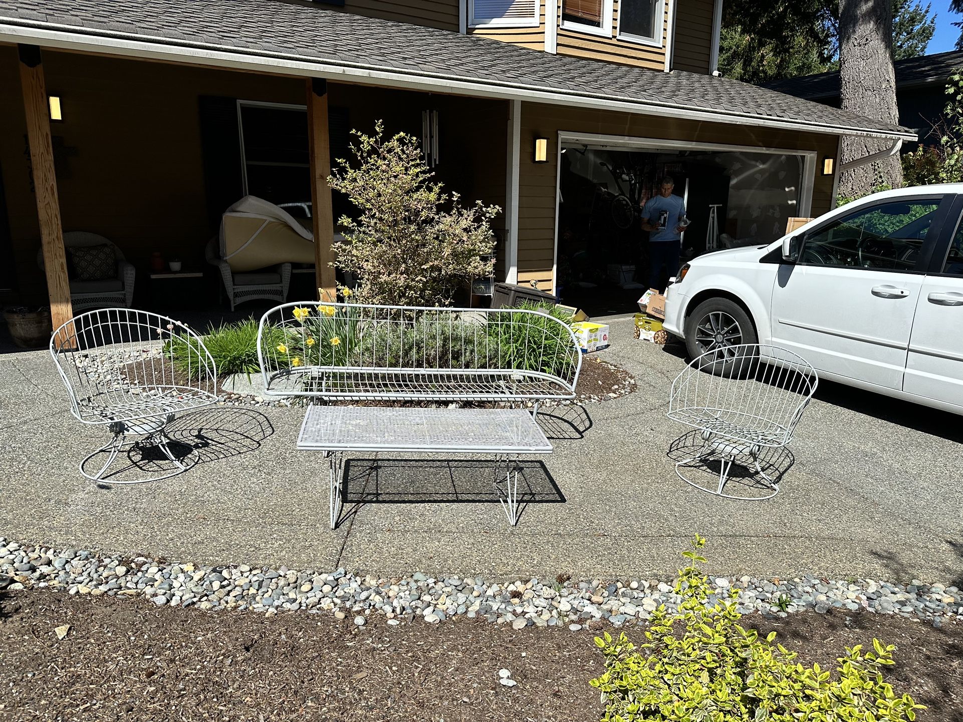 Vintage Homecrest Patio Seating Set for Sale in Bothell, WA OfferUp