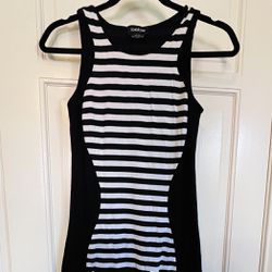💕 BEBE black and white stripes hourglass figure tank sleeveless Midi Knee-length dress, Extra Small 💕