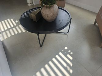 Round Coffee  Table