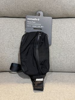 Nomadix Fanny Pack: Raven Black